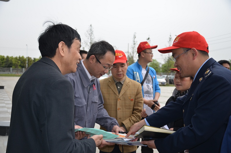 邛崃市直机关共产党员服务队莅临公司参观指导