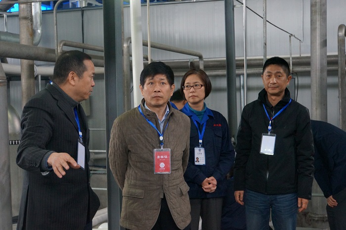 上实集团王伟董事长视察永发模塑姜堰工厂